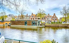 Beautiful Houseboat In The Centre Of Leiden